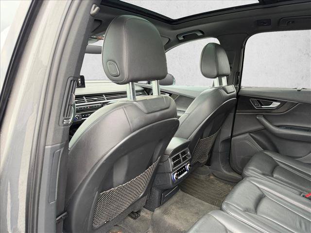 Used 2017 Audi Q7 3.0T Premium Plus AWD/4WD image 15