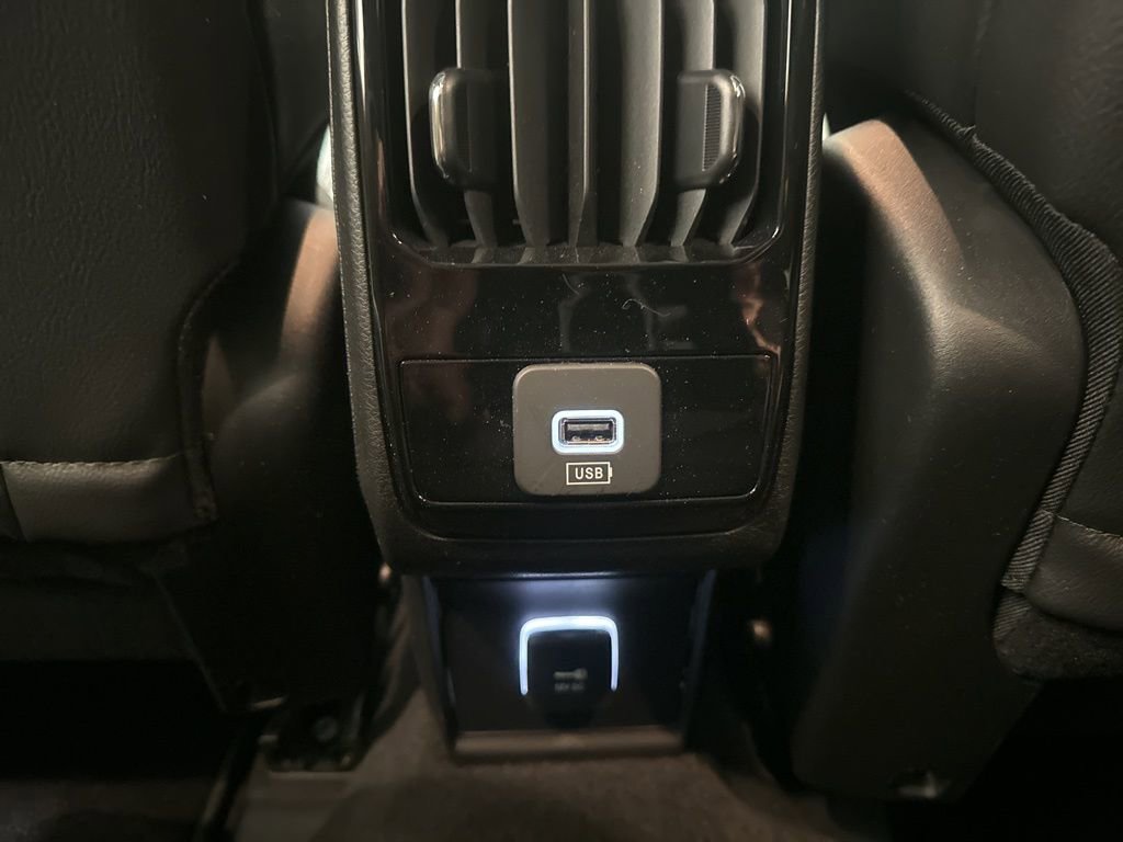 Used 2022 Jeep Compass Limited image 21