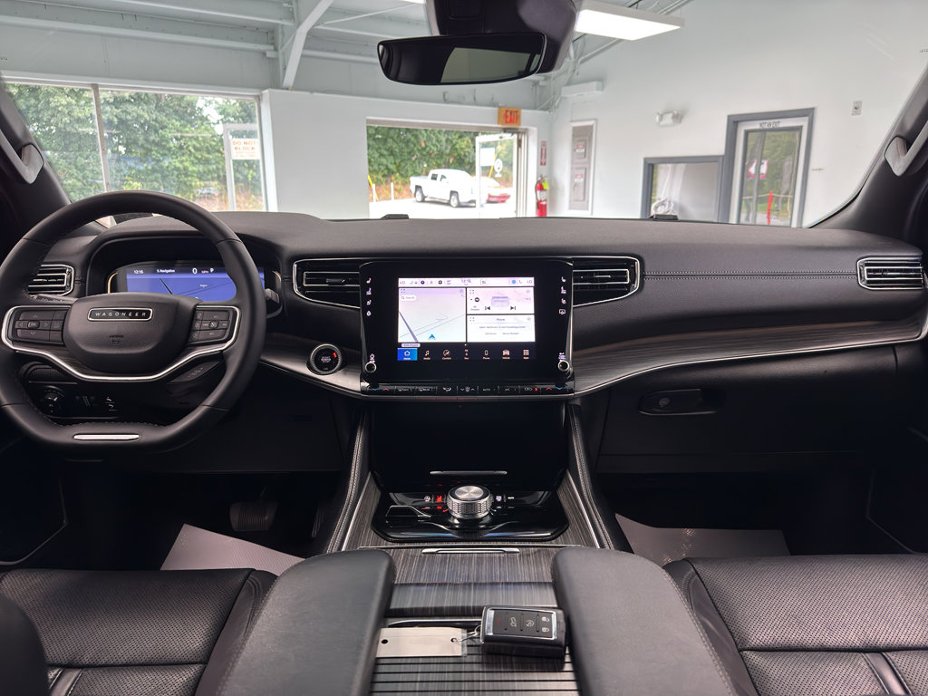 Used 2024 Jeep Wagoneer Series II image 25