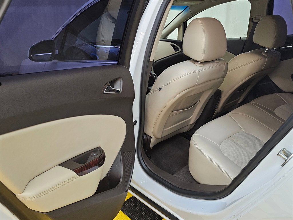 Used 2014 Buick Verano image 15