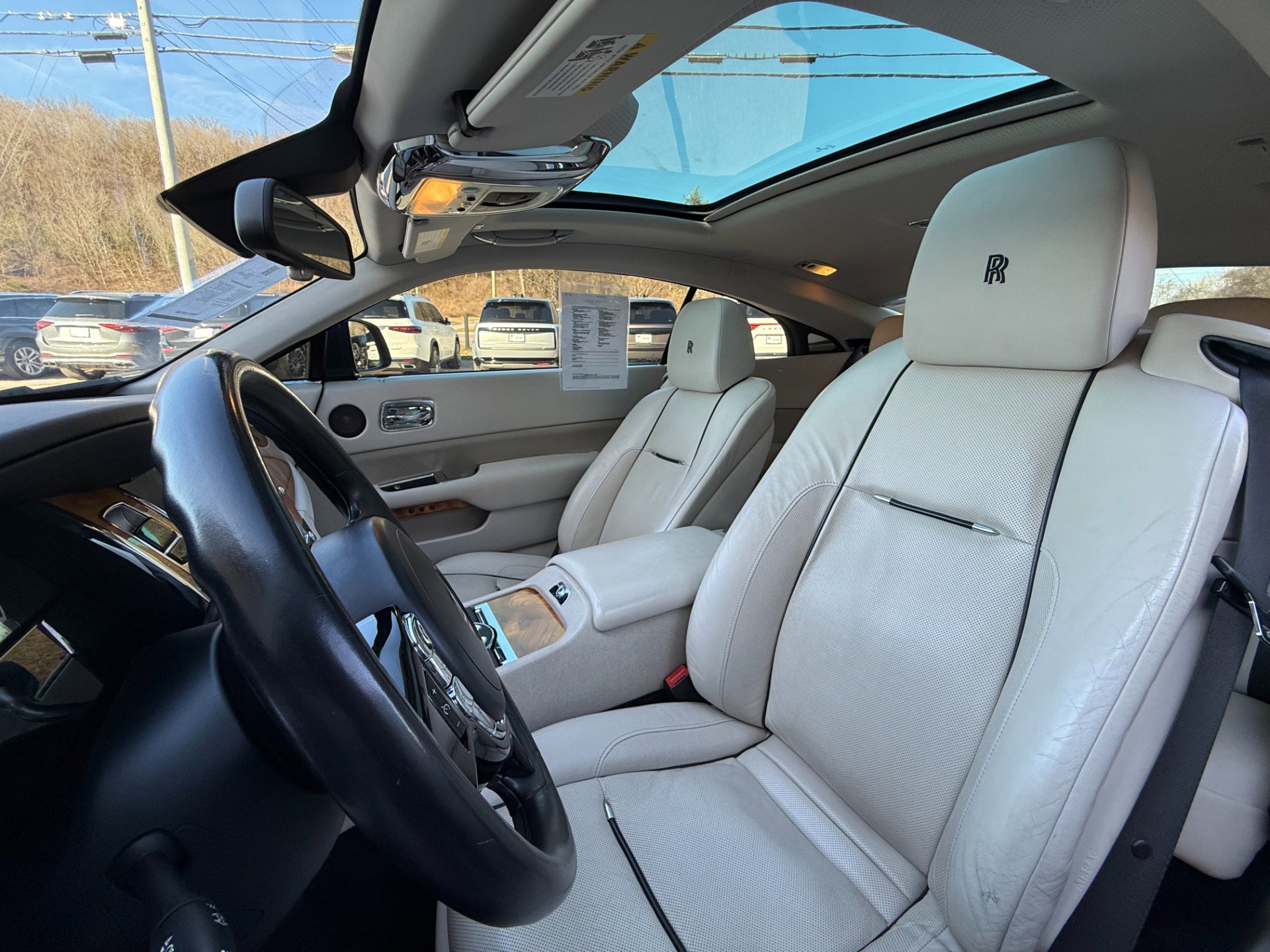 Used 2014 Rolls-Royce Wraith image 15