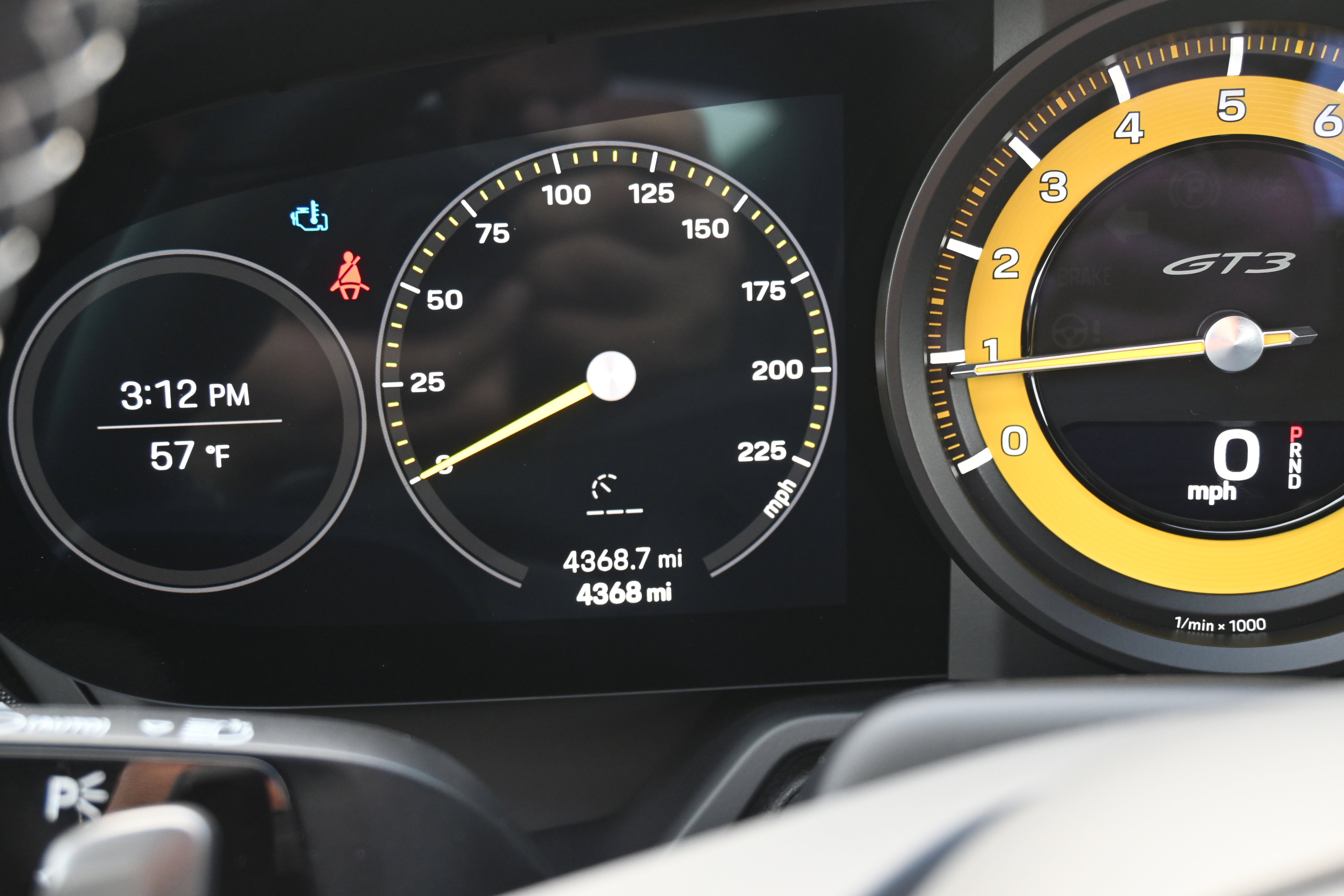 Used 2022 Porsche 911 GT3 RWD image 40