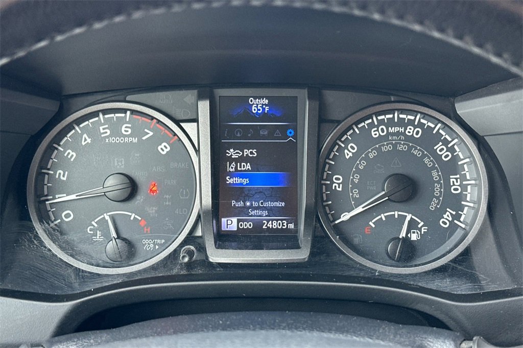 Used 2019 Toyota Tacoma TRD Sport image 25