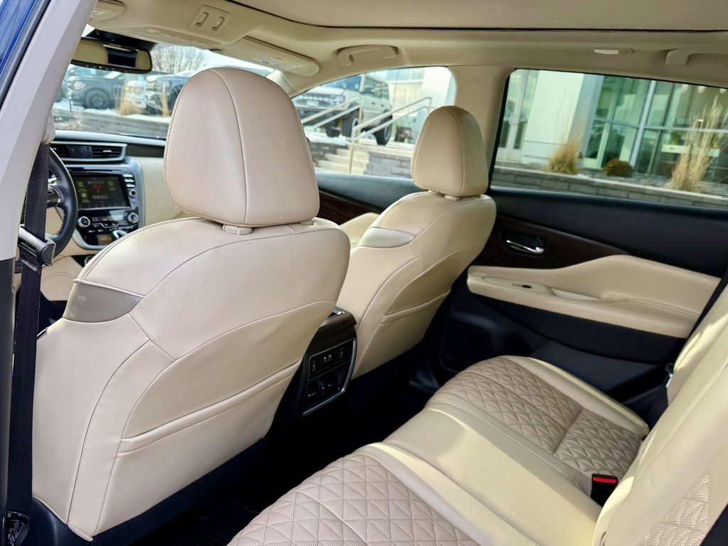 Used 2022 Nissan Murano Platinum w/ Cargo Package image 11