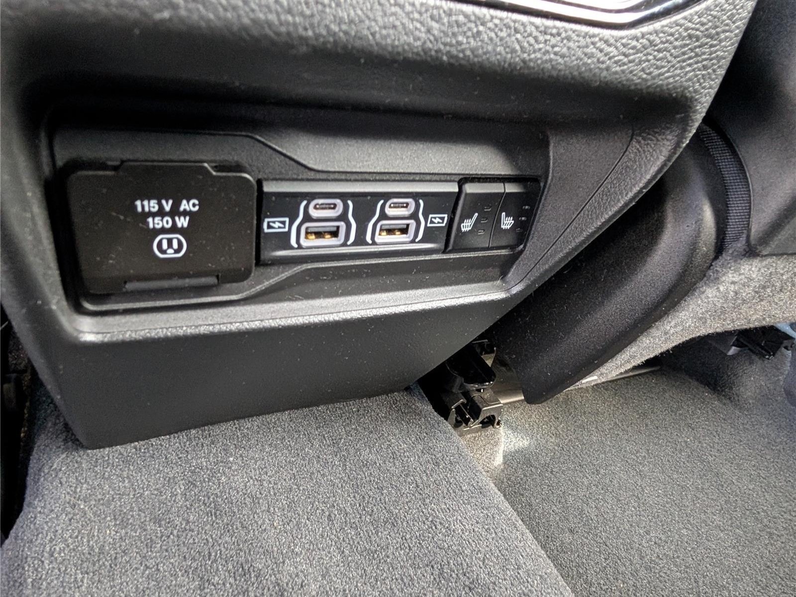 Used 2023 Jeep Grand Cherokee Limited AWD/4WD image 16