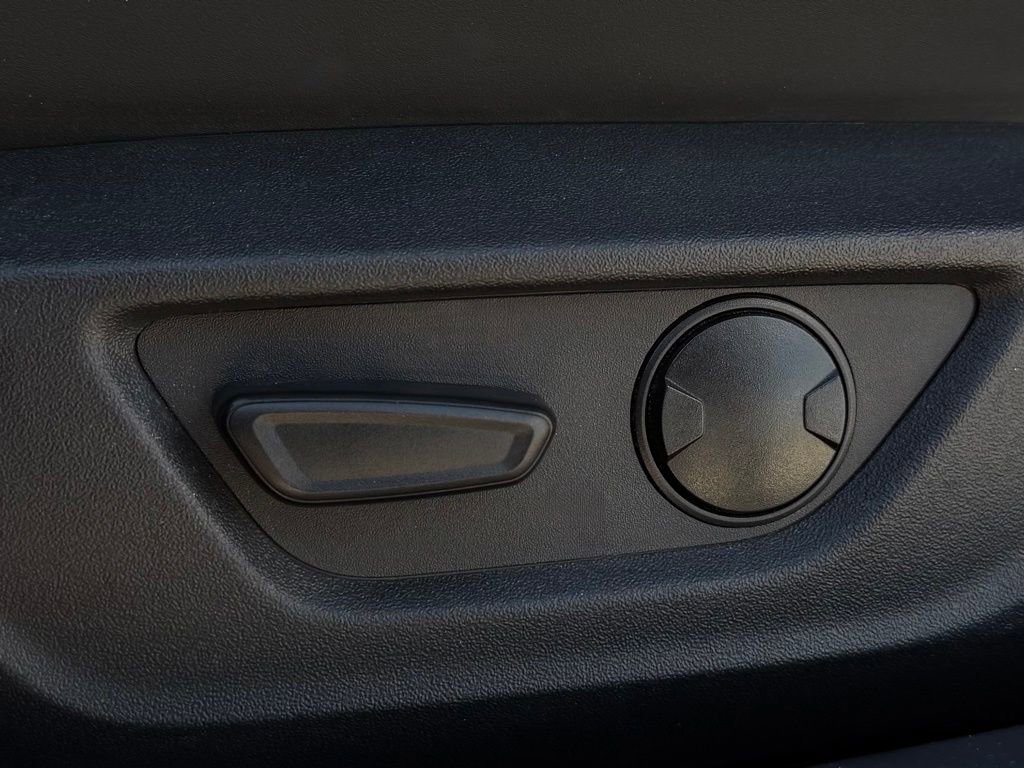 Used 2024 Ford Mustang GT RWD image 5