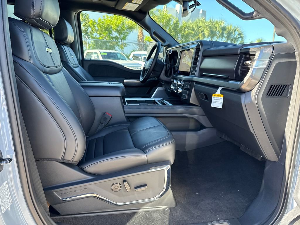 New 2026 Ford F250 Platinum image 23