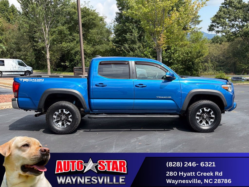 Used 2017 Toyota Tacoma TRD Off-Road w/ Tow Package (A/T) AWD/4WD image 2