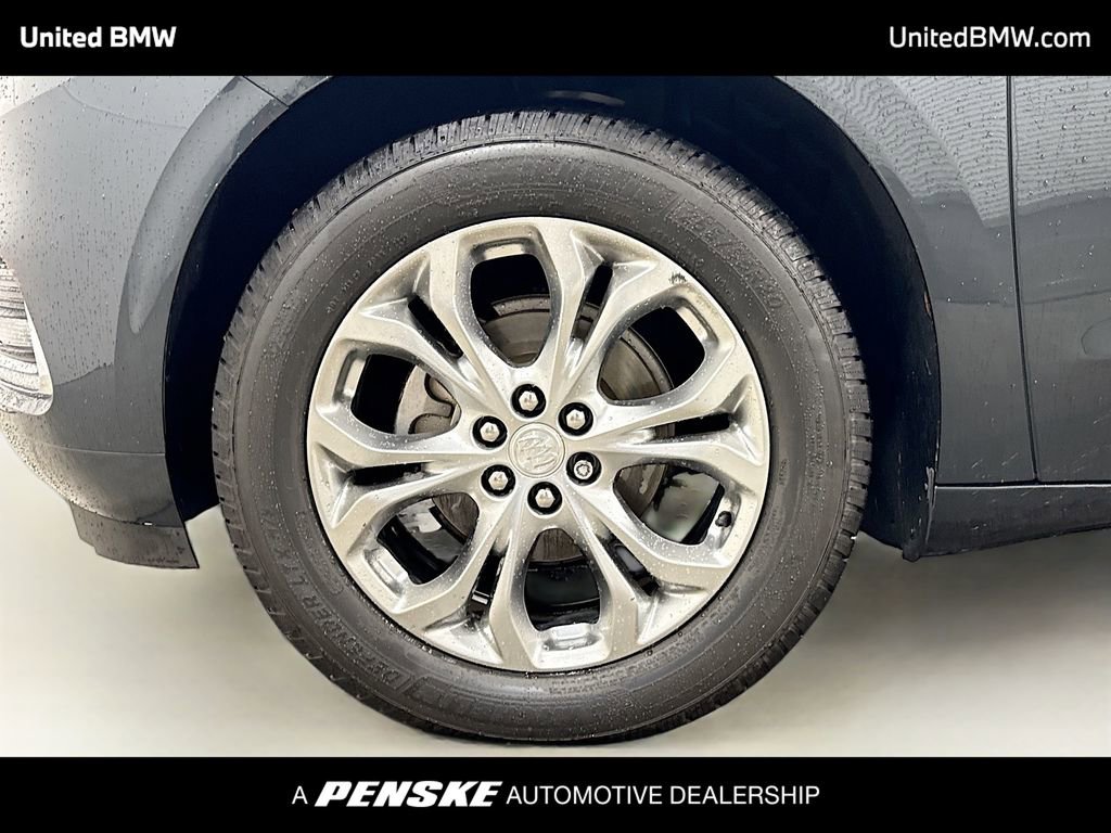 Used 2020 Buick Enclave Avenir w/ Avenir Technology Package AWD/4WD image 2