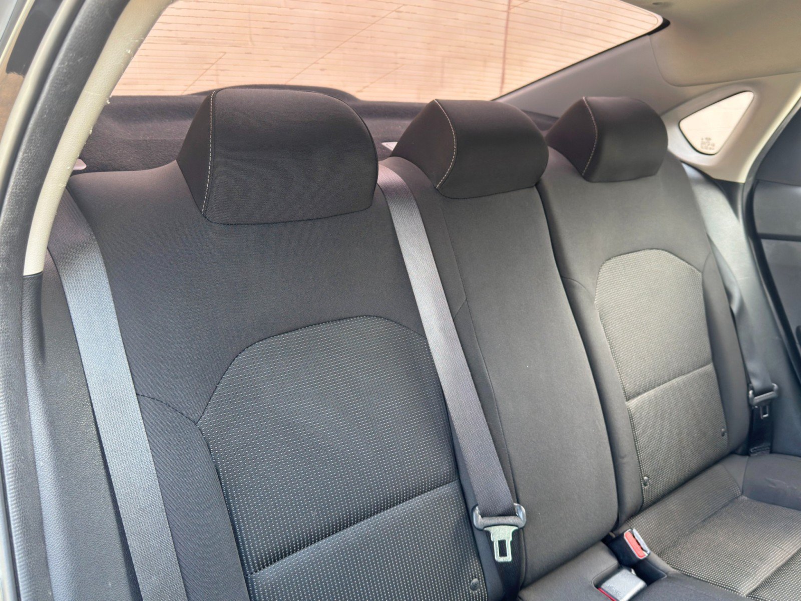 Used 2019 Kia Forte LXS FWD image 30