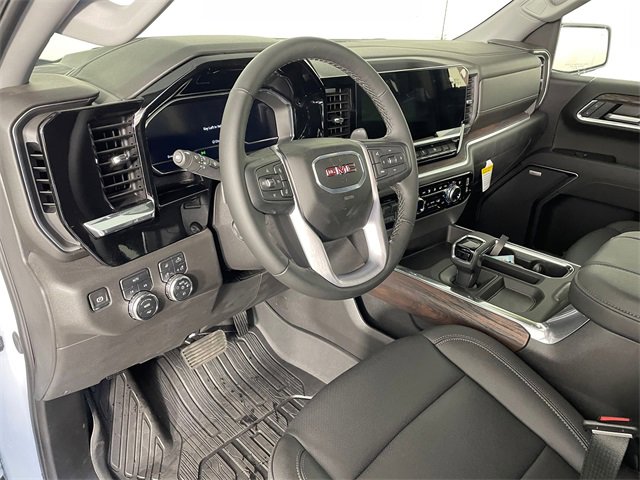 New 2025 GMC Sierra 1500 SLT w/ SLT Premium Plus Package image 3