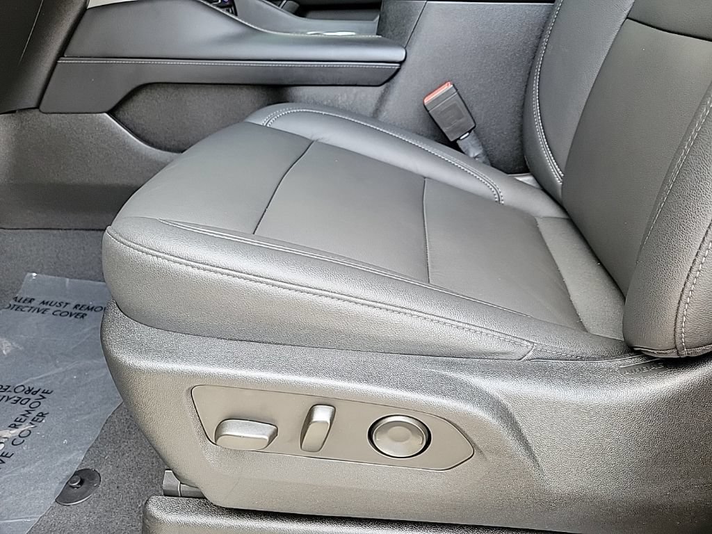 Used 2021 Chevrolet Tahoe Z71 AWD/4WD image 15