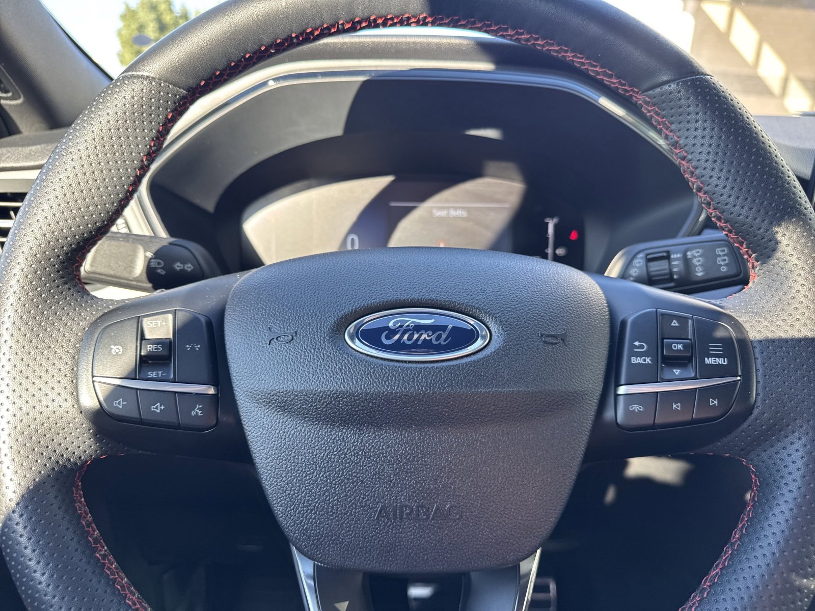 Used 2023 Ford Escape ST-Line image 31