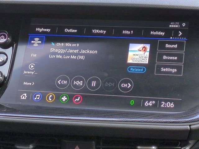 Used 2023 Buick Envision Essence image 18