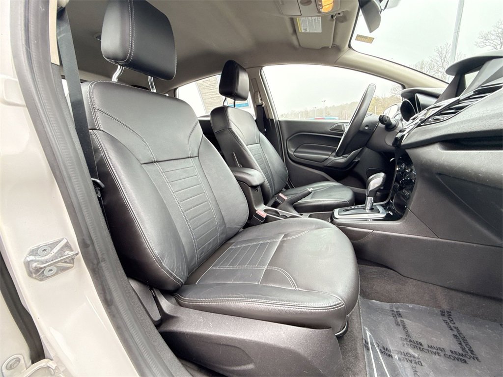 Used 2018 Ford Fiesta Titanium image 24