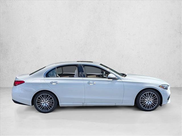 Used 2024 Mercedes-Benz C 300 4MATIC Sedan image 5