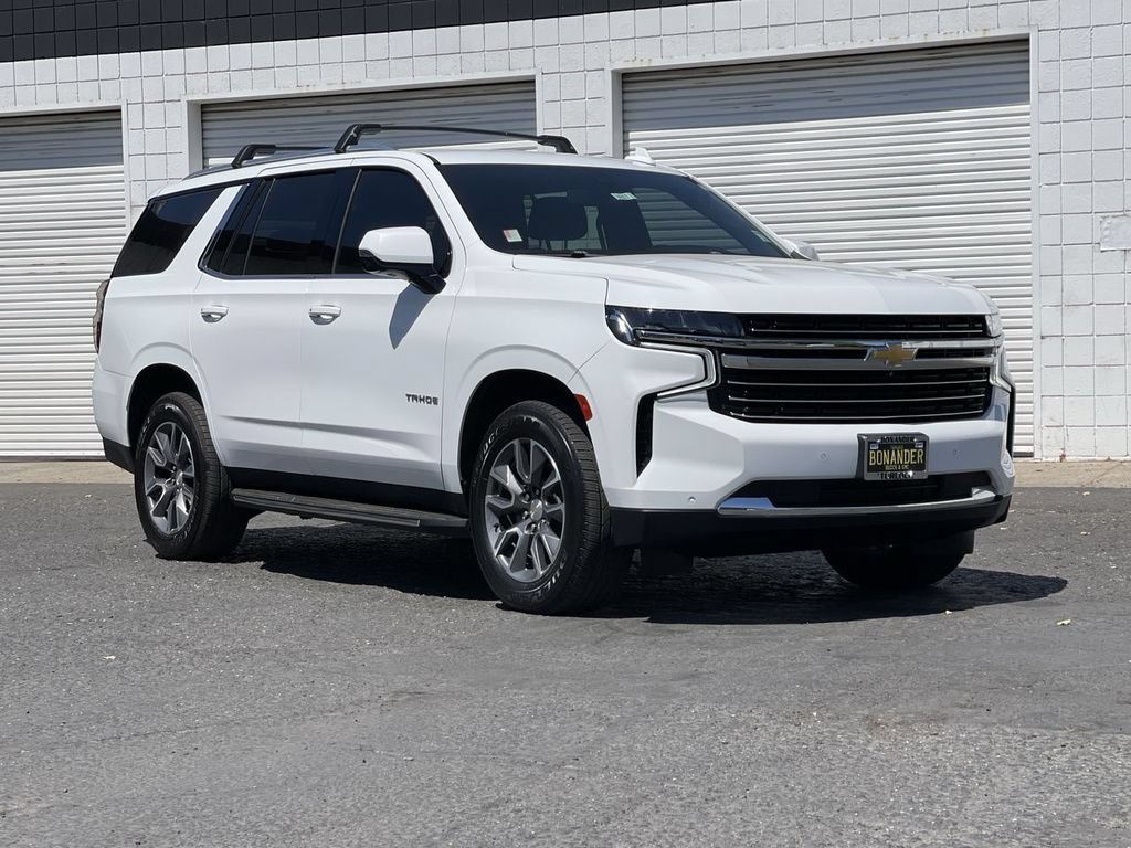 Certified 2022 Chevrolet Tahoe LT w/ Luxury Package AWD/4WD image 1