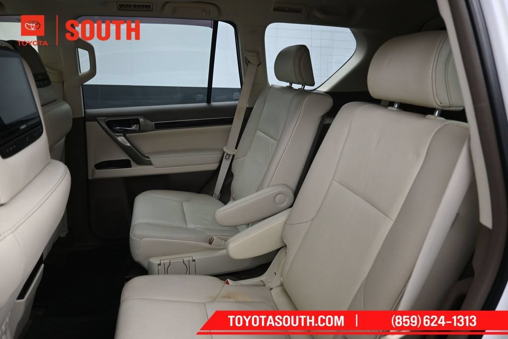 Used 2017 Lexus GX 460 AWD/4WD image 27