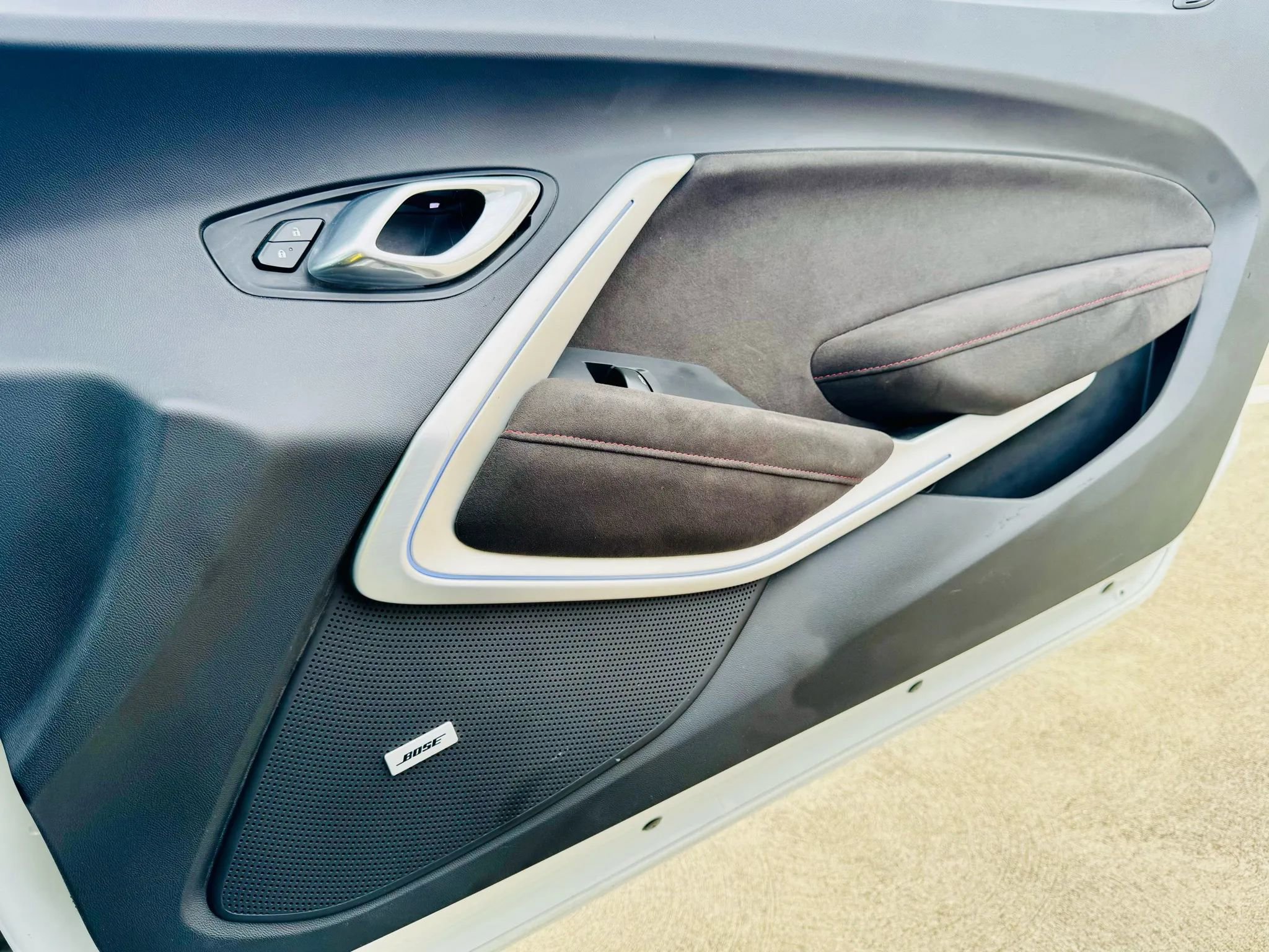 Used 2018 Chevrolet Camaro ZL1 image 46