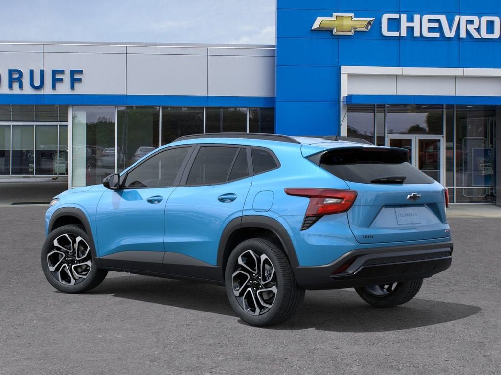New 2026 Chevrolet Trax RS w/ Sunroof Package FWD image 3