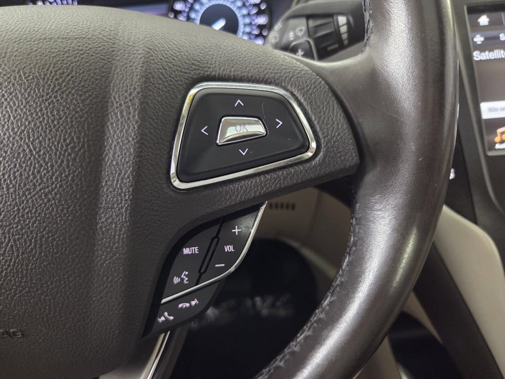 Used 2019 Lincoln MKC Reserve AWD/4WD image 18