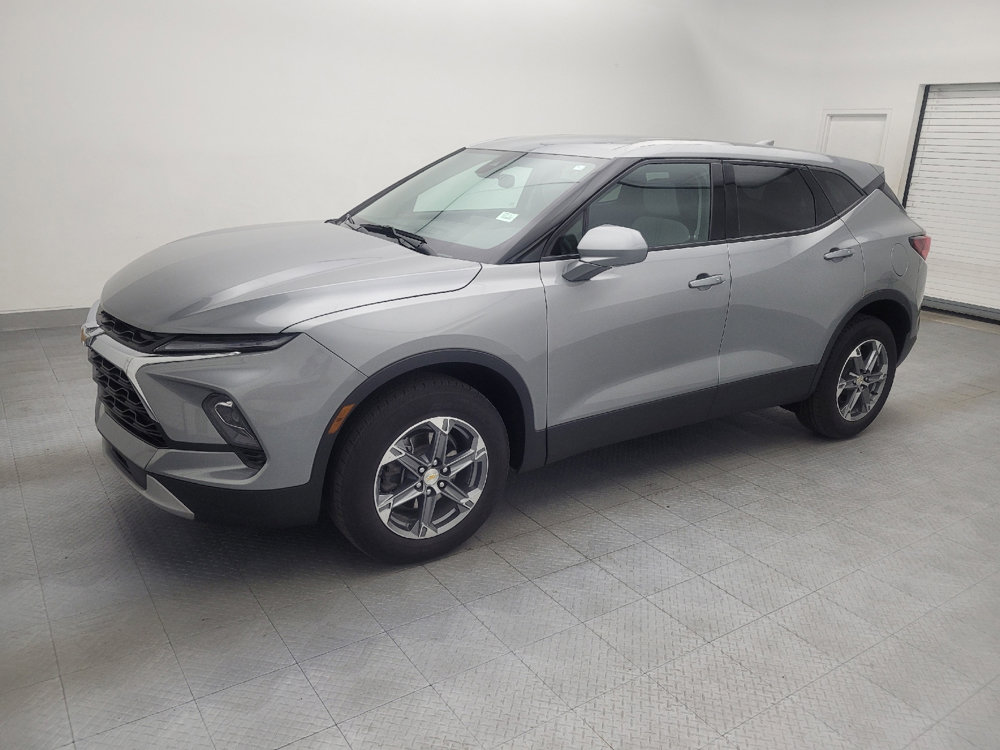 Used 2023 Chevrolet Blazer LT w/ Driver Confidence Package image 2