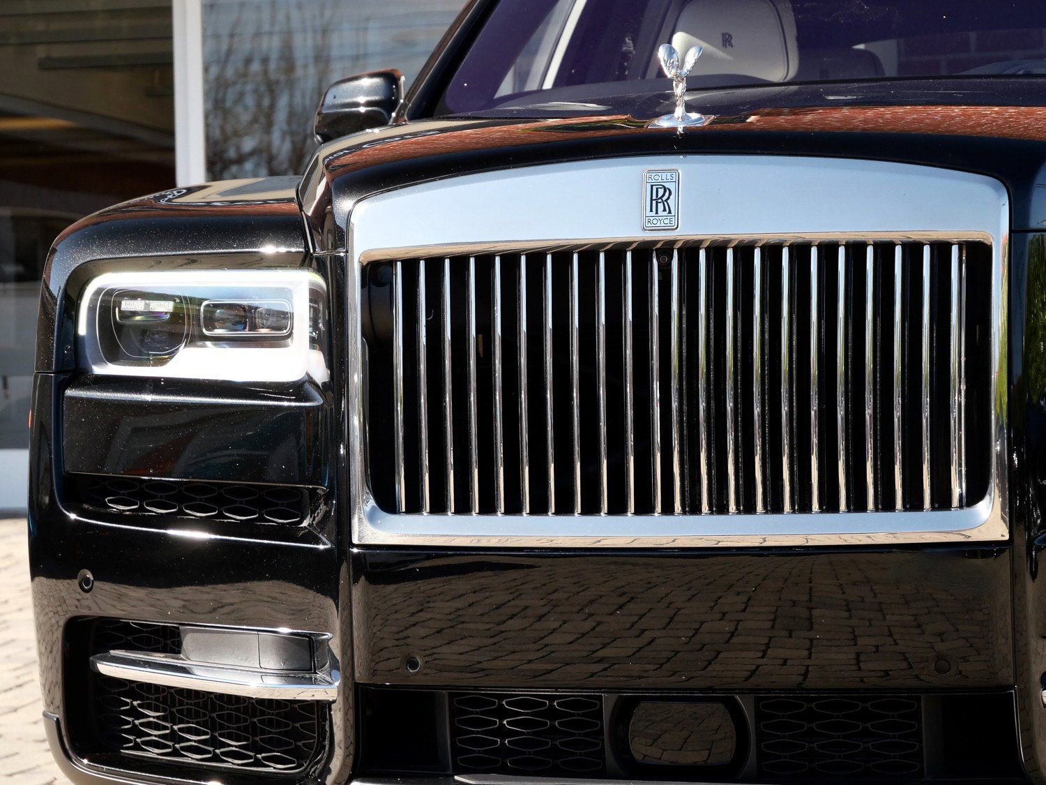 Used 2023 Rolls-Royce Cullinan w/ Cullinan Package image 7
