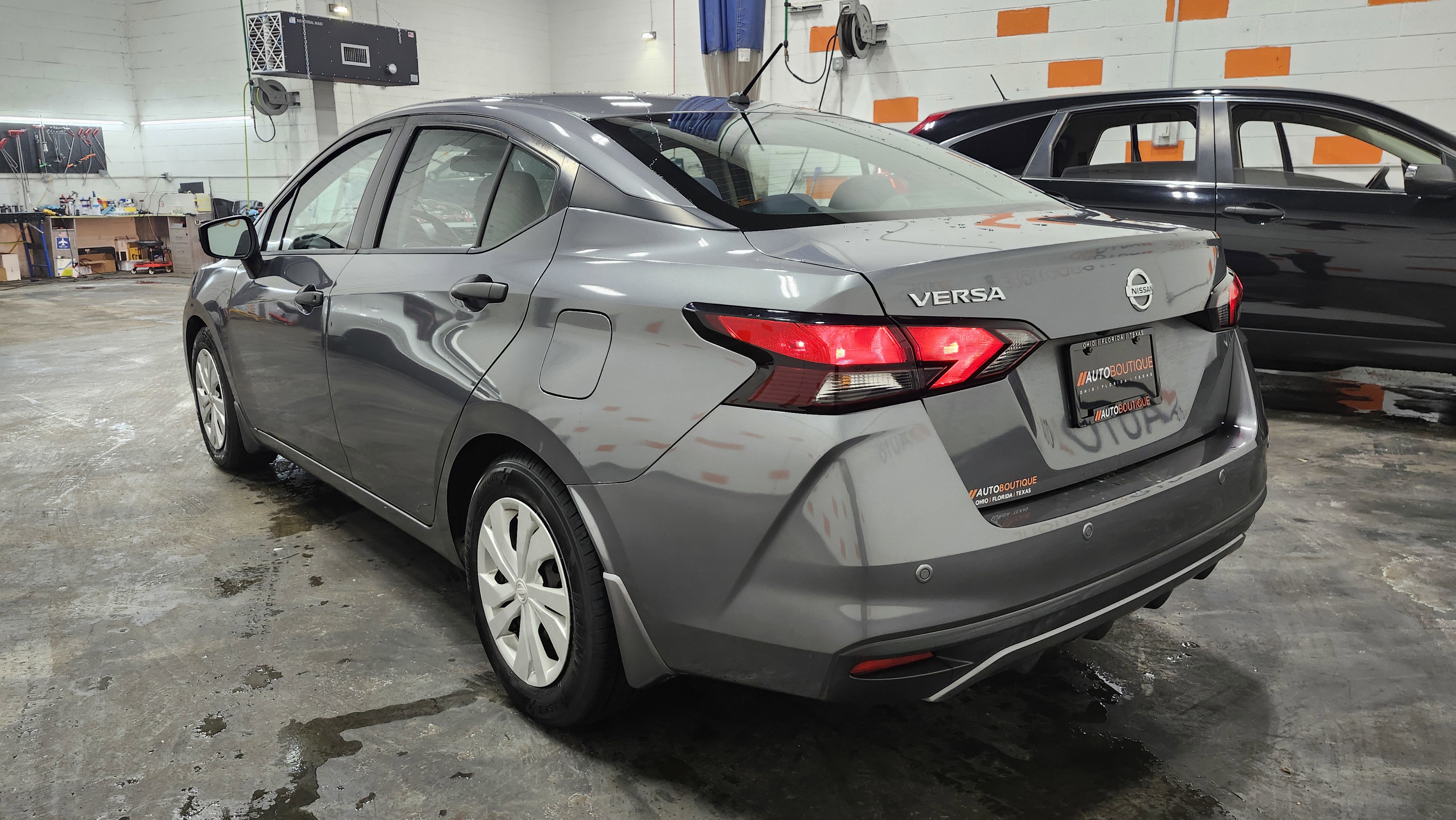 Used 2020 Nissan Versa S image 13