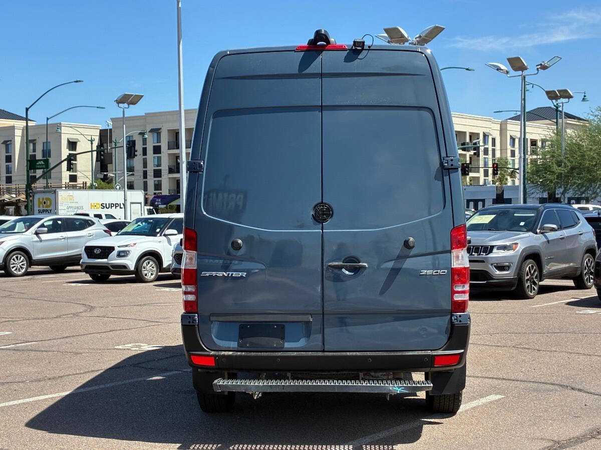 Used 2018 Mercedes-Benz Sprinter 2500 image 6