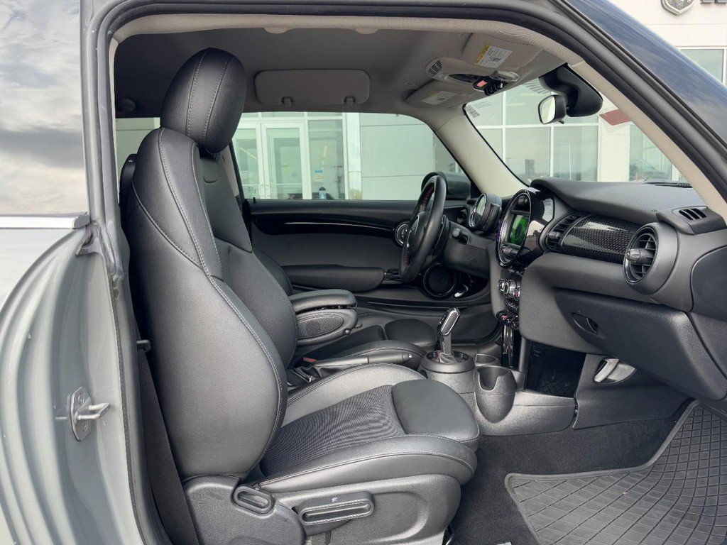 Used 2020 MINI Cooper S FWD image 13