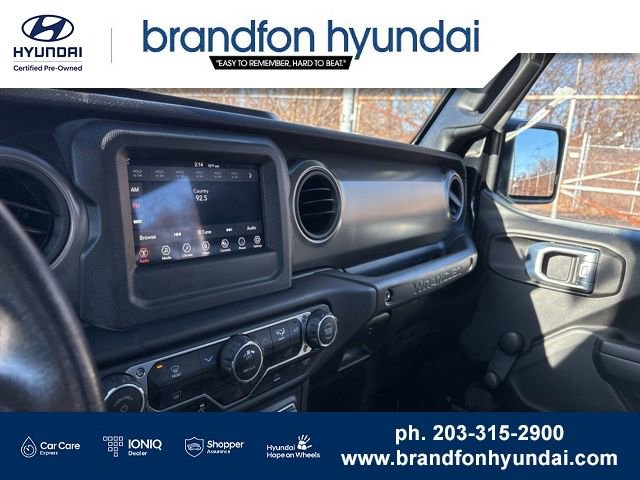 Used 2023 Jeep Wrangler Sport image 15