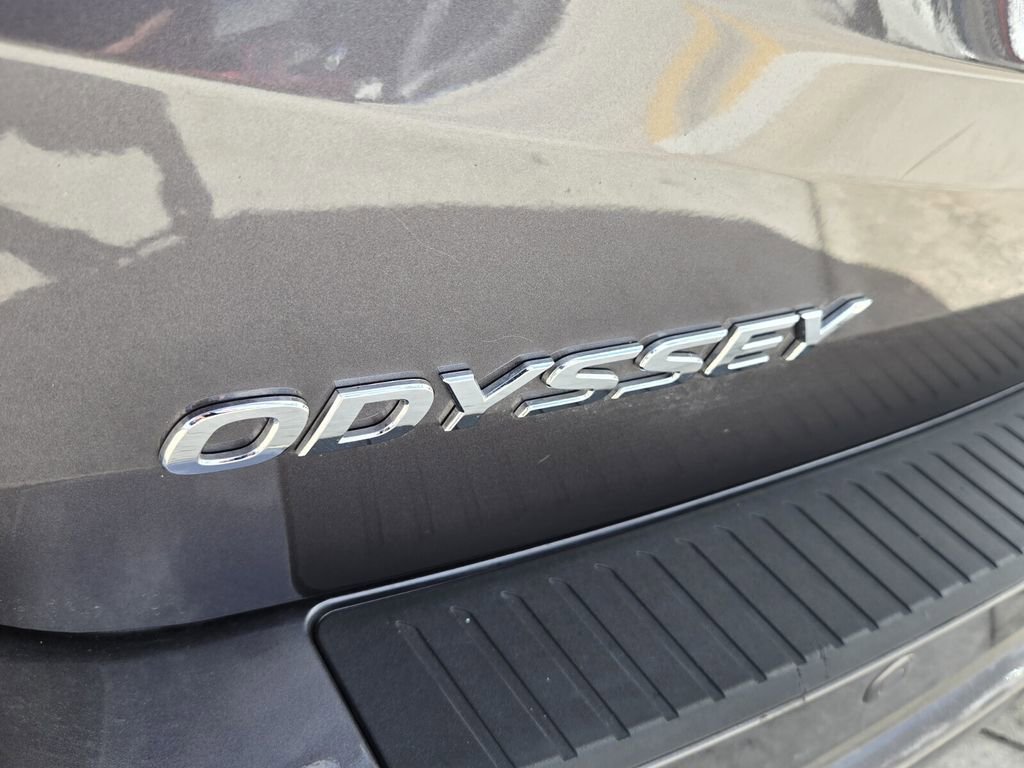 Certified 2026 Honda Odyssey Touring image 16