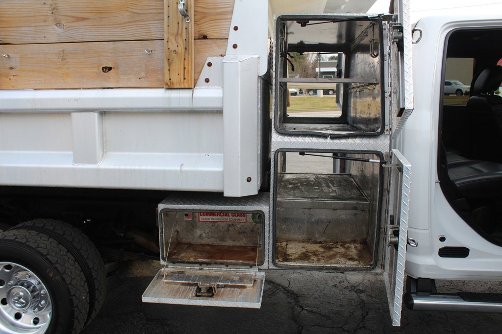 Used 2021 RAM 5500 Tradesman w/ Chrome Appearance Group image 37