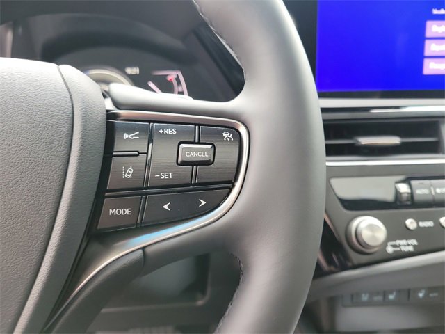 New 2025 Lexus ES 300h w/ Premium Package image 23
