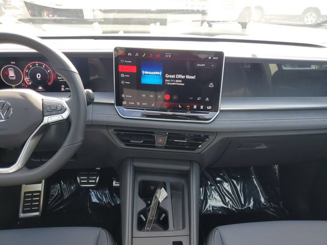 New 2026 Volkswagen Tiguan SE R-Line AWD/4WD image 14