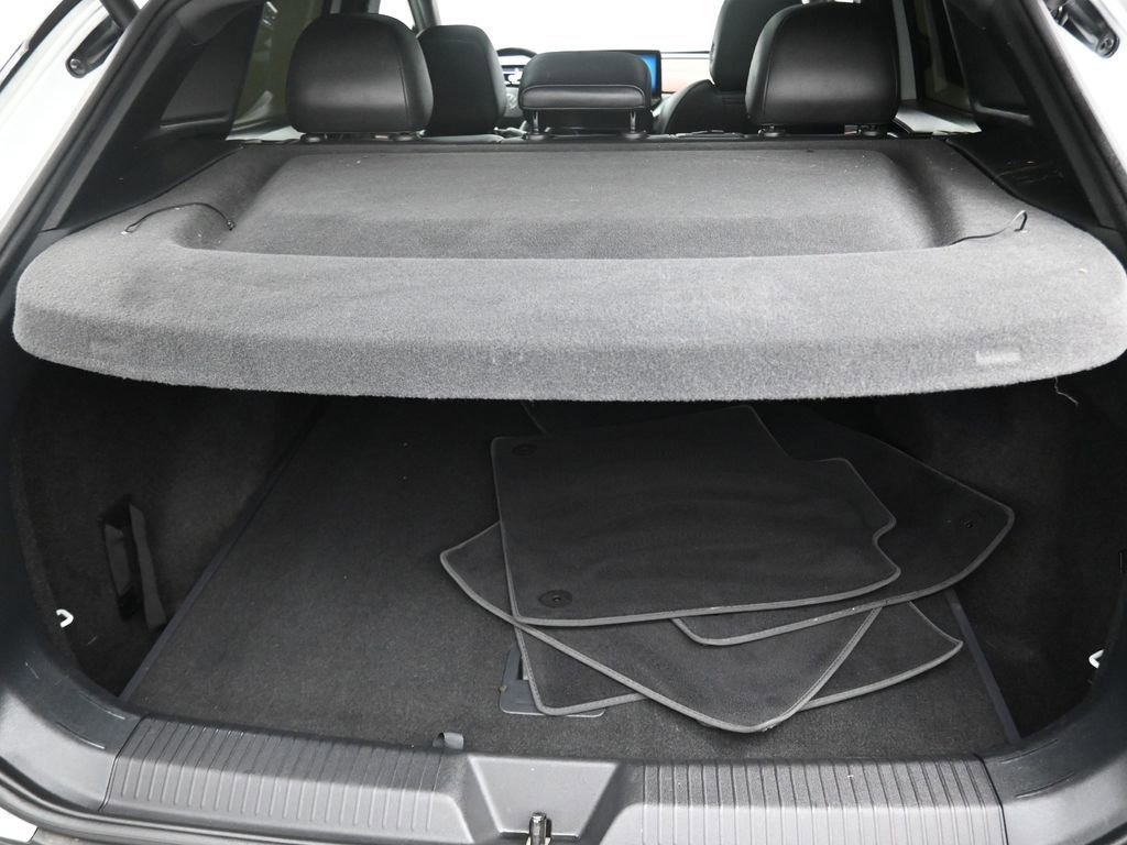 Used 2021 Volkswagen ID.4 Pro S w/ ID.4 Protection Package RWD image 12