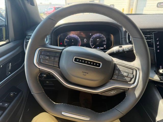 Certified 2025 Jeep Wagoneer Series II image 4