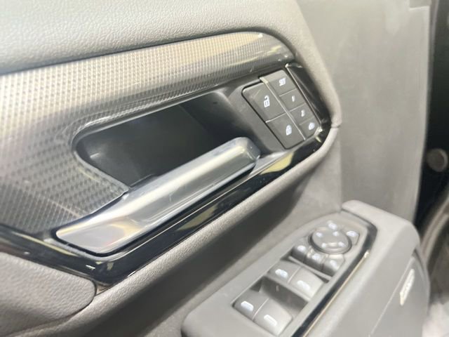 Used 2025 GMC Sierra 2500 AT4 image 22