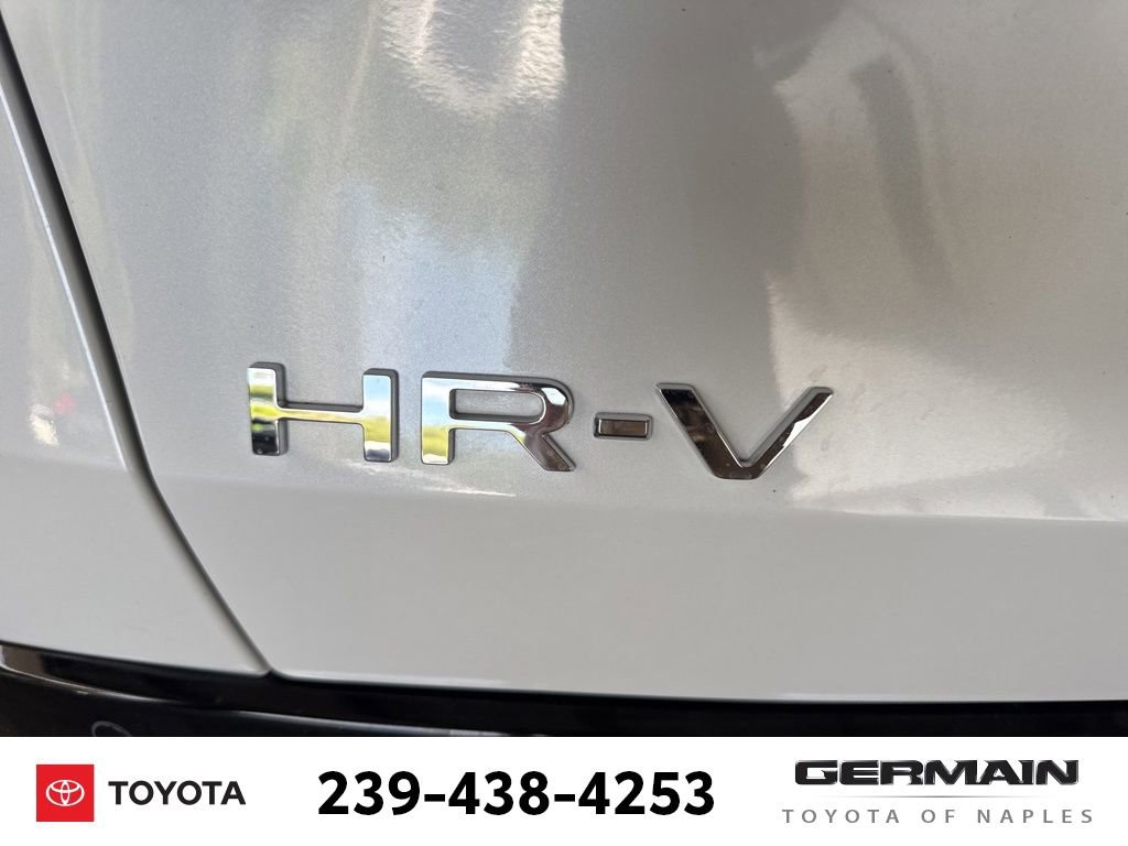 Used 2023 Honda HR-V EX-L image 6