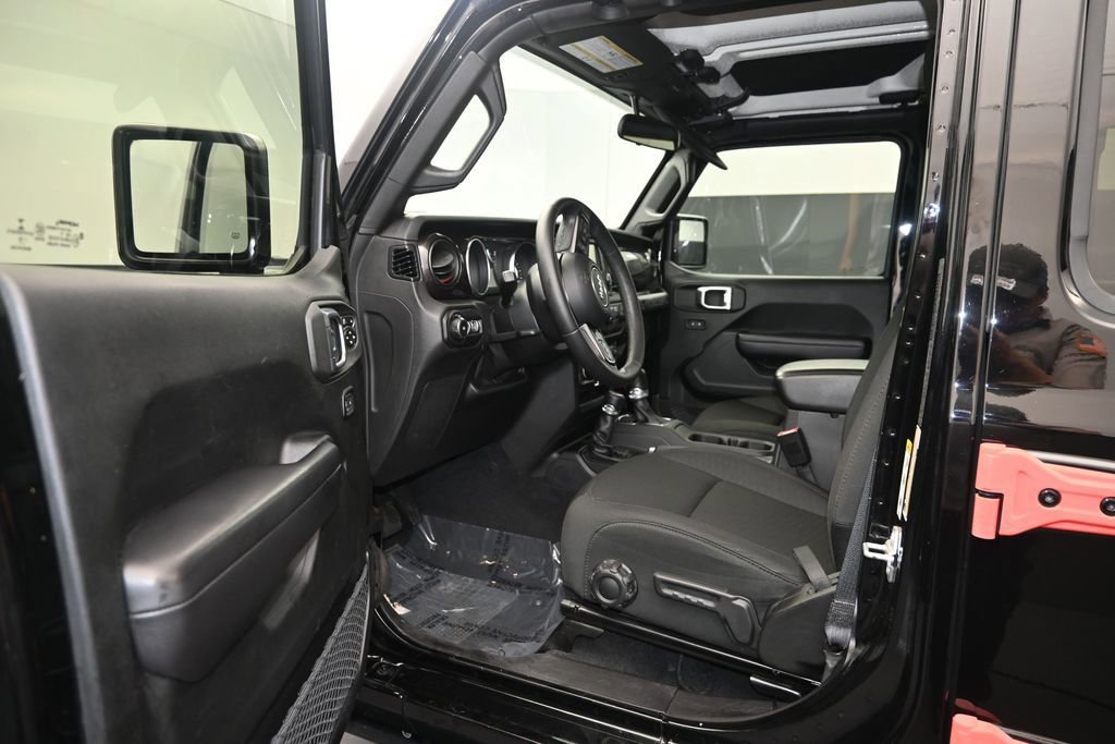 Used 2019 Jeep Wrangler Unlimited Sport AWD/4WD image 10