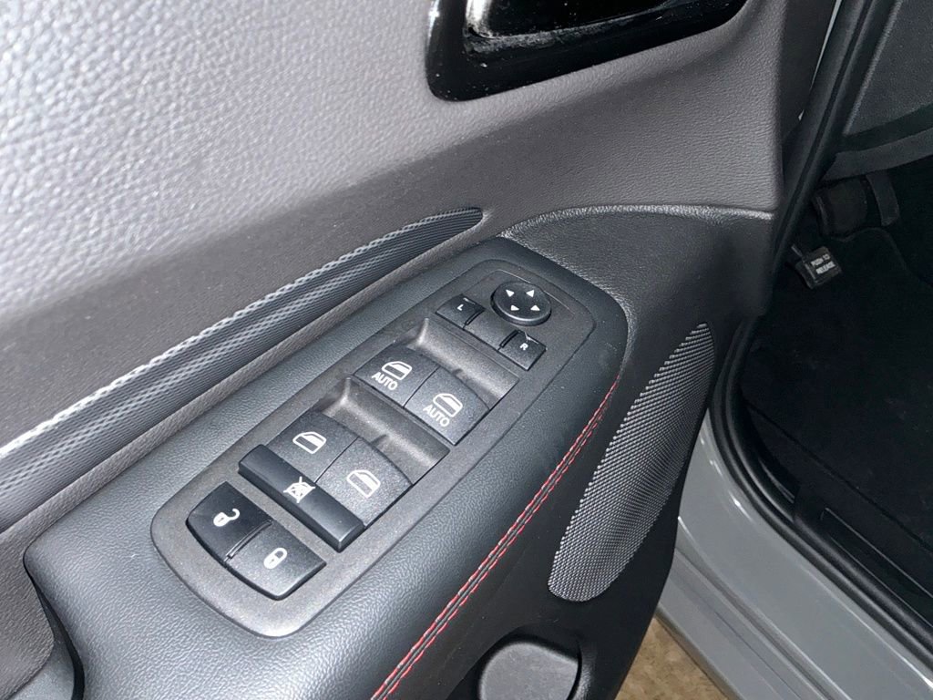 Used 2023 Dodge Durango GT image 15