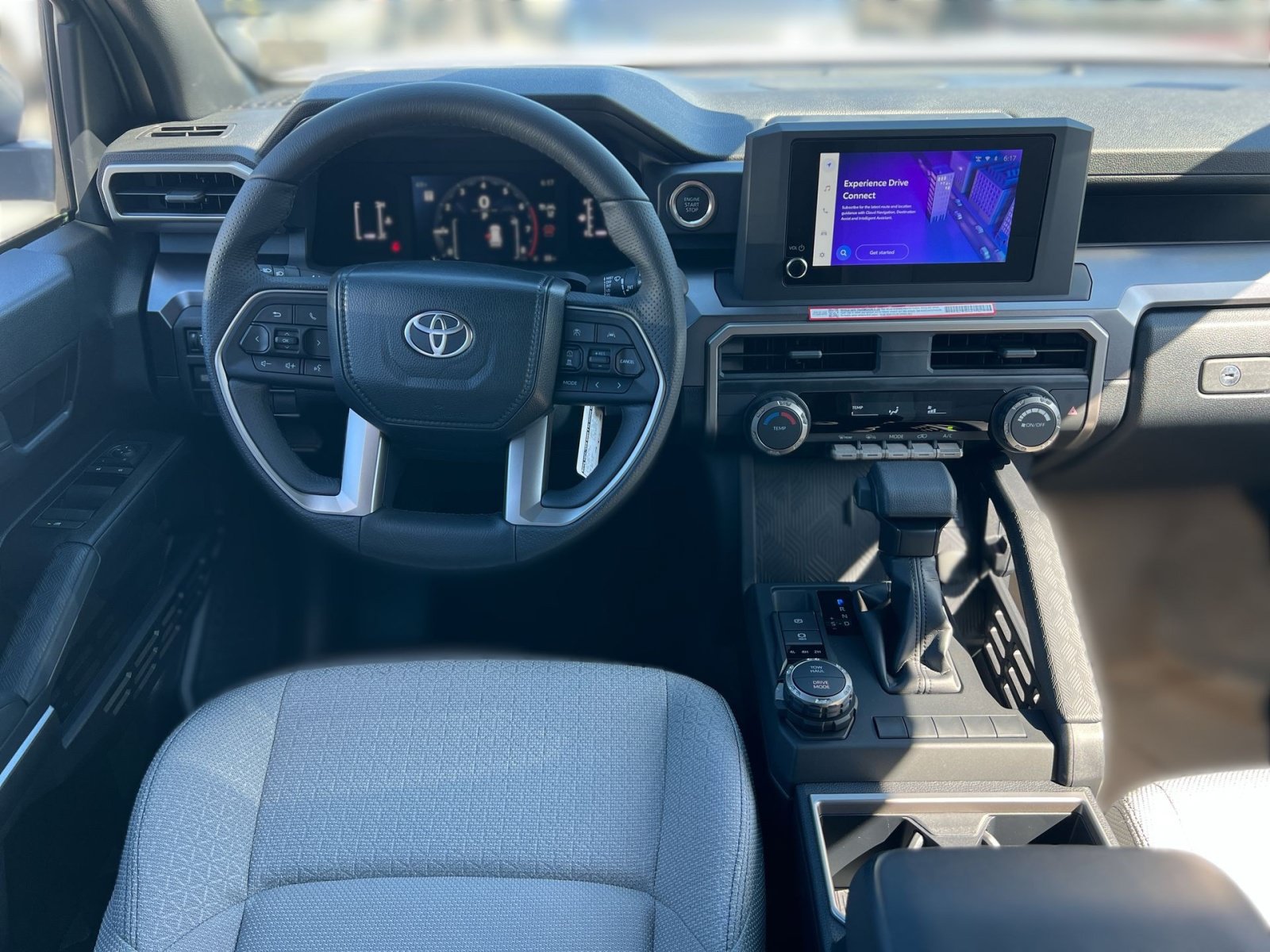 New 2026 Toyota 4Runner SR5 AWD/4WD image 18