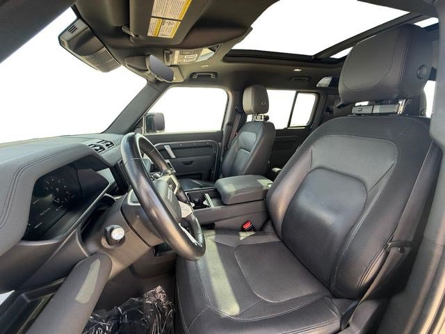 Used 2023 Land Rover Defender 110 X-Dynamic SE AWD/4WD image 10