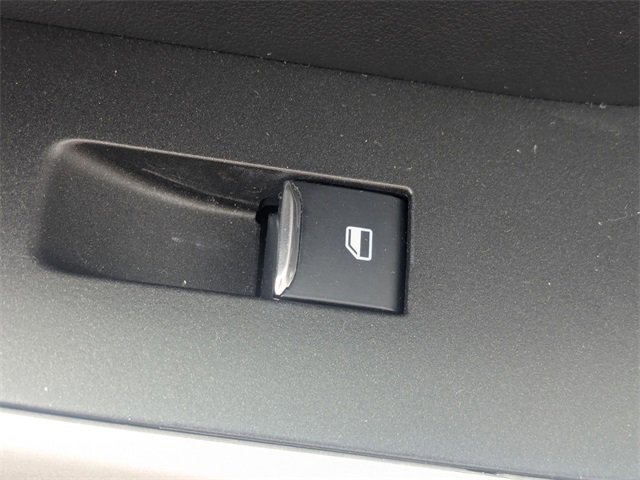 Used 2024 Ford Explorer XLT w/ Equipment Group 202A image 34