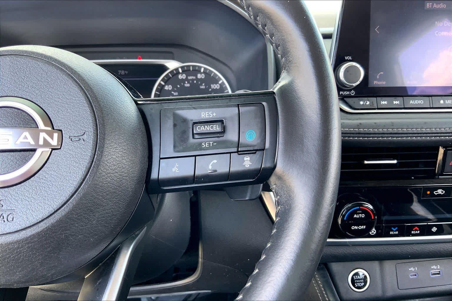 Used 2022 Nissan Rogue SL FWD image 24