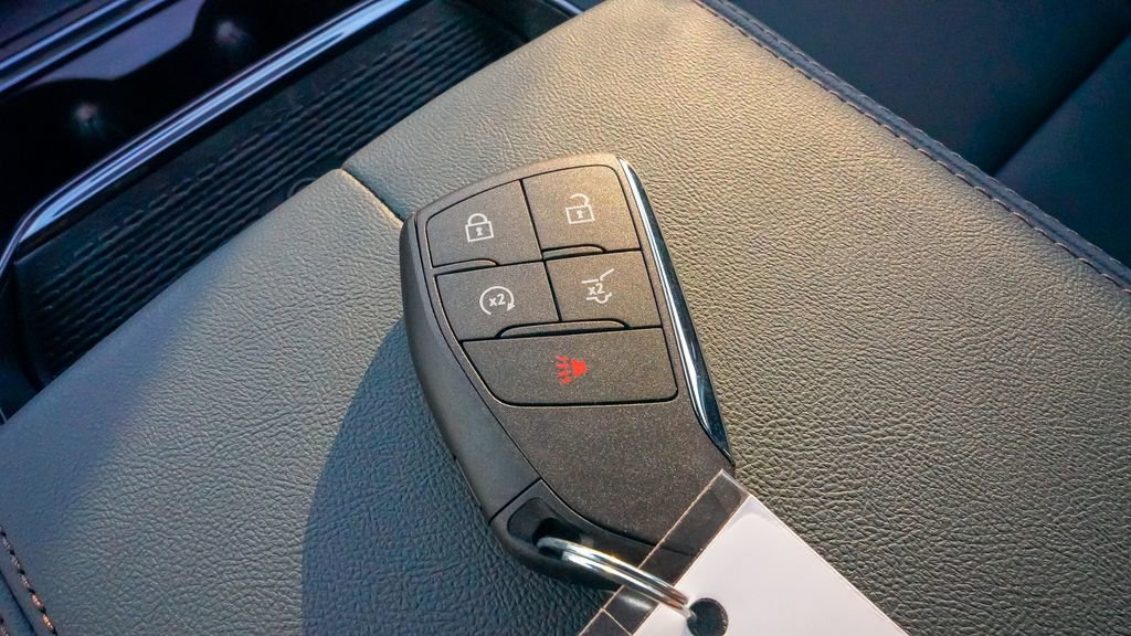 New 2026 GMC Terrain AT4 w/ Convenience Package III image 24