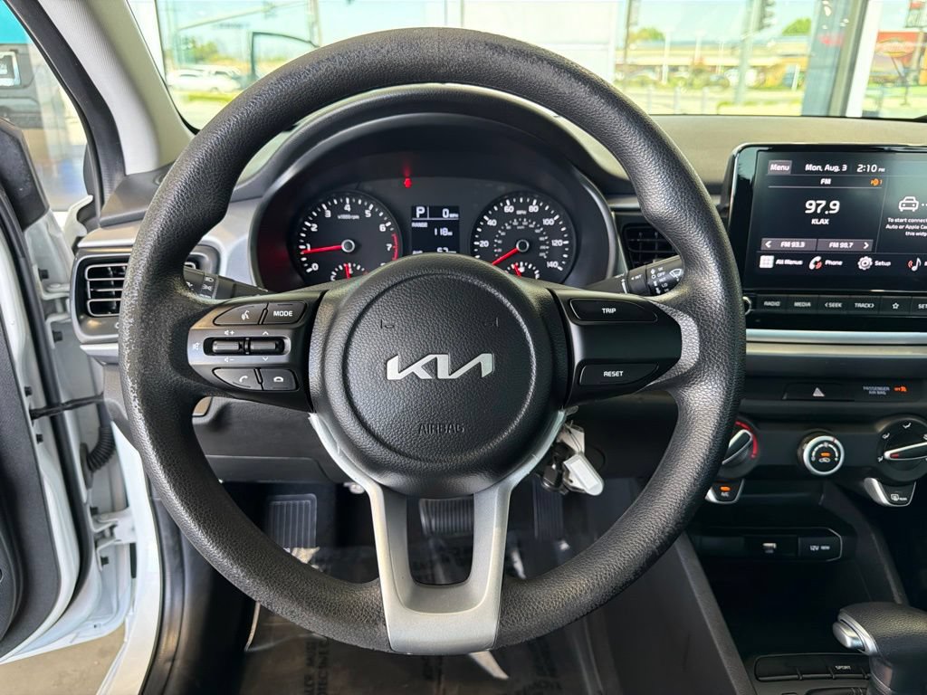 Used 2023 Kia Rio LX FWD image 21