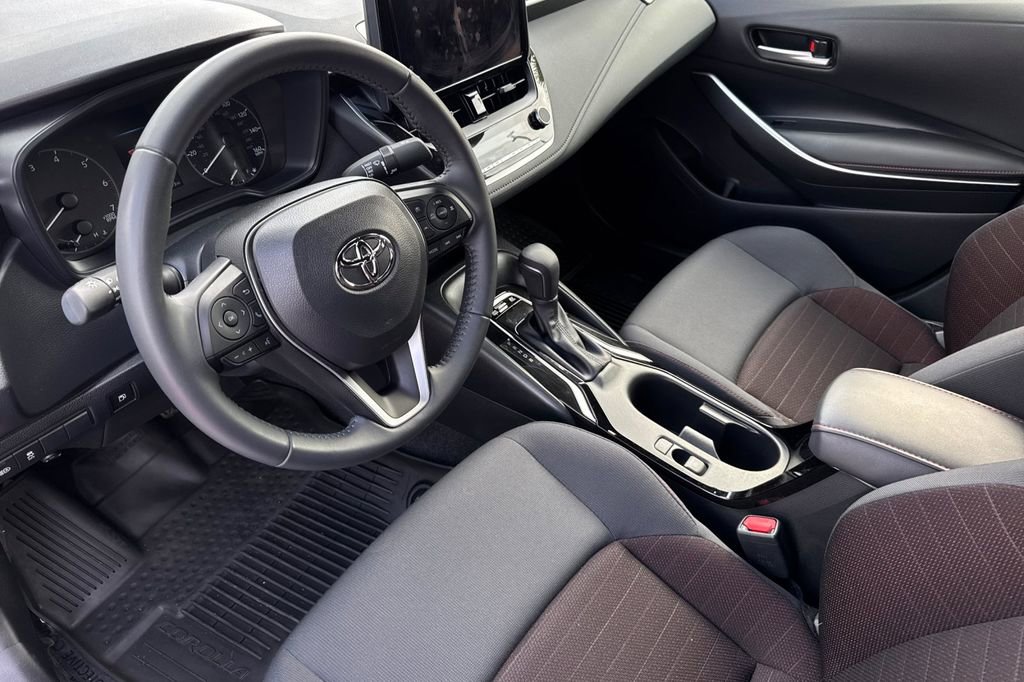 Used 2024 Toyota Corolla SE image 10