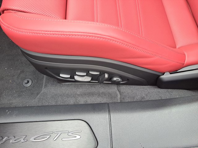 New 2026 Porsche Panamera GTS image 23