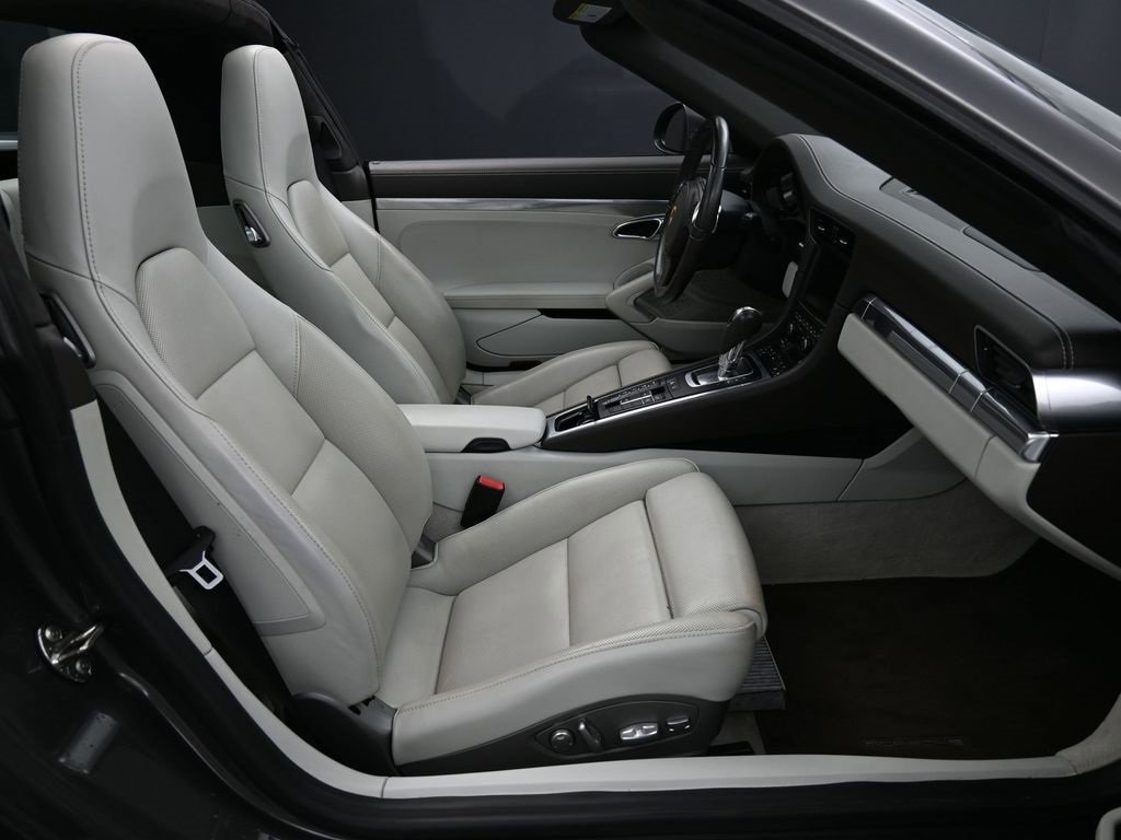 Used 2014 Porsche 911 Targa 4S image 23